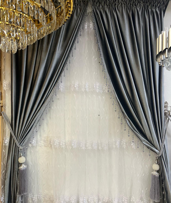 Maßgeschneiderte Gardinen für Ihr Marokkanisches Wohnzimmer - Ein Hauch von Eleganz mit Sadeqy Home