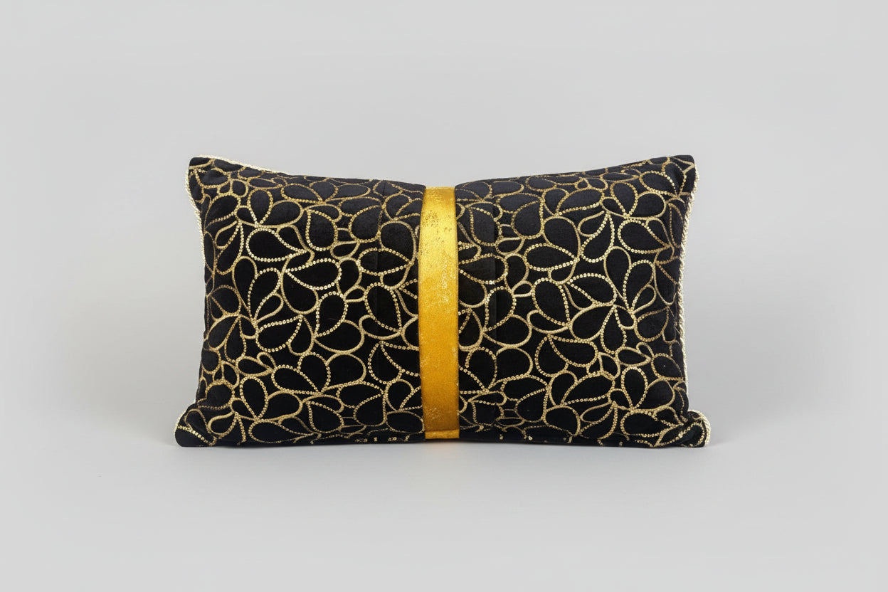 Deko kissen für sofa schwarz gold 70x30 - Sadeqy Home