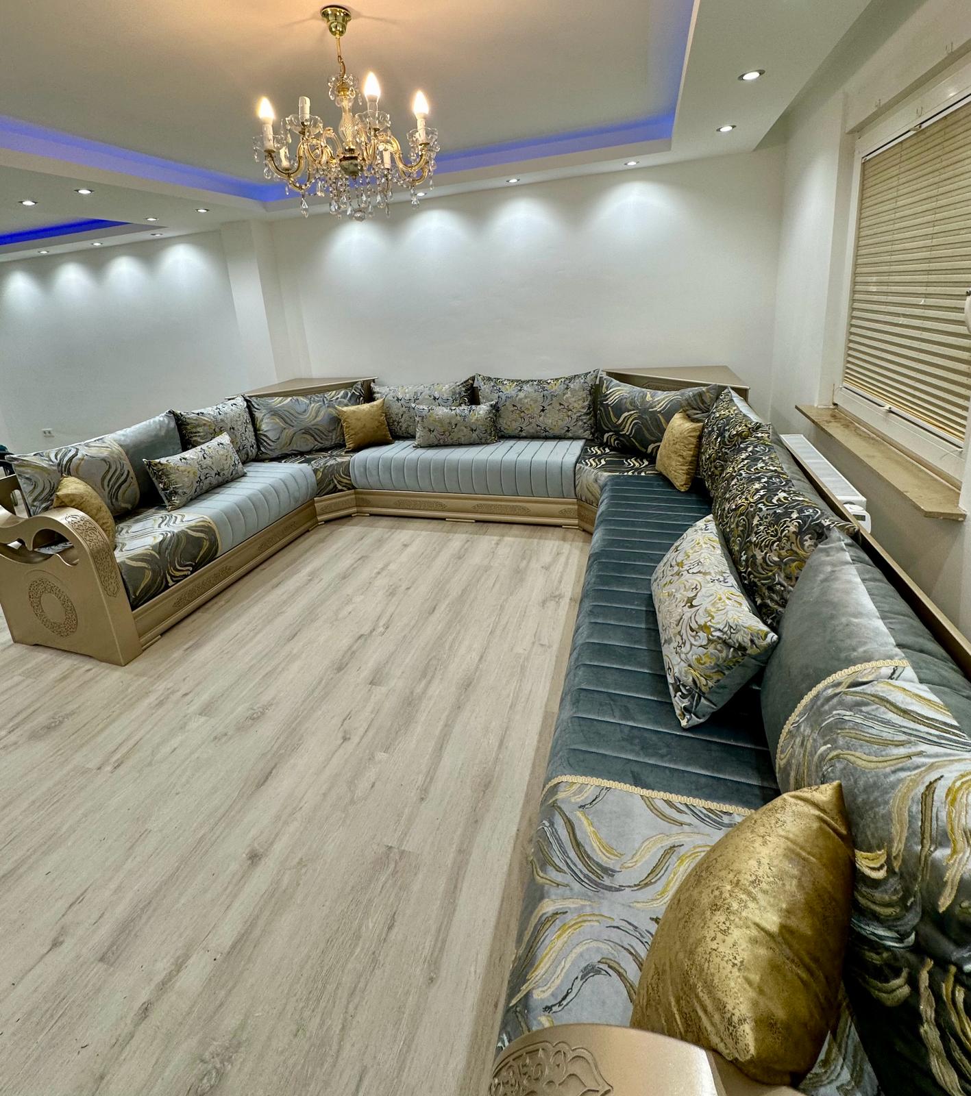 Marokkanischer Salon Sedari von Sadeqy Home: Maßgeschneiderte Eleganz für Ihr Zuhause