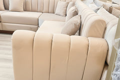 Marokkanisches Sofa nach Maß Beige Honig– Individuelles Design & höchster Komfort - Sadeqy Home