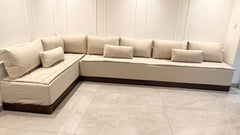 Marokkanische Sedari Modern –Braun Holz & Beige Stoff | Maßanfertigung Luxus Sofa - Sadeqy Home