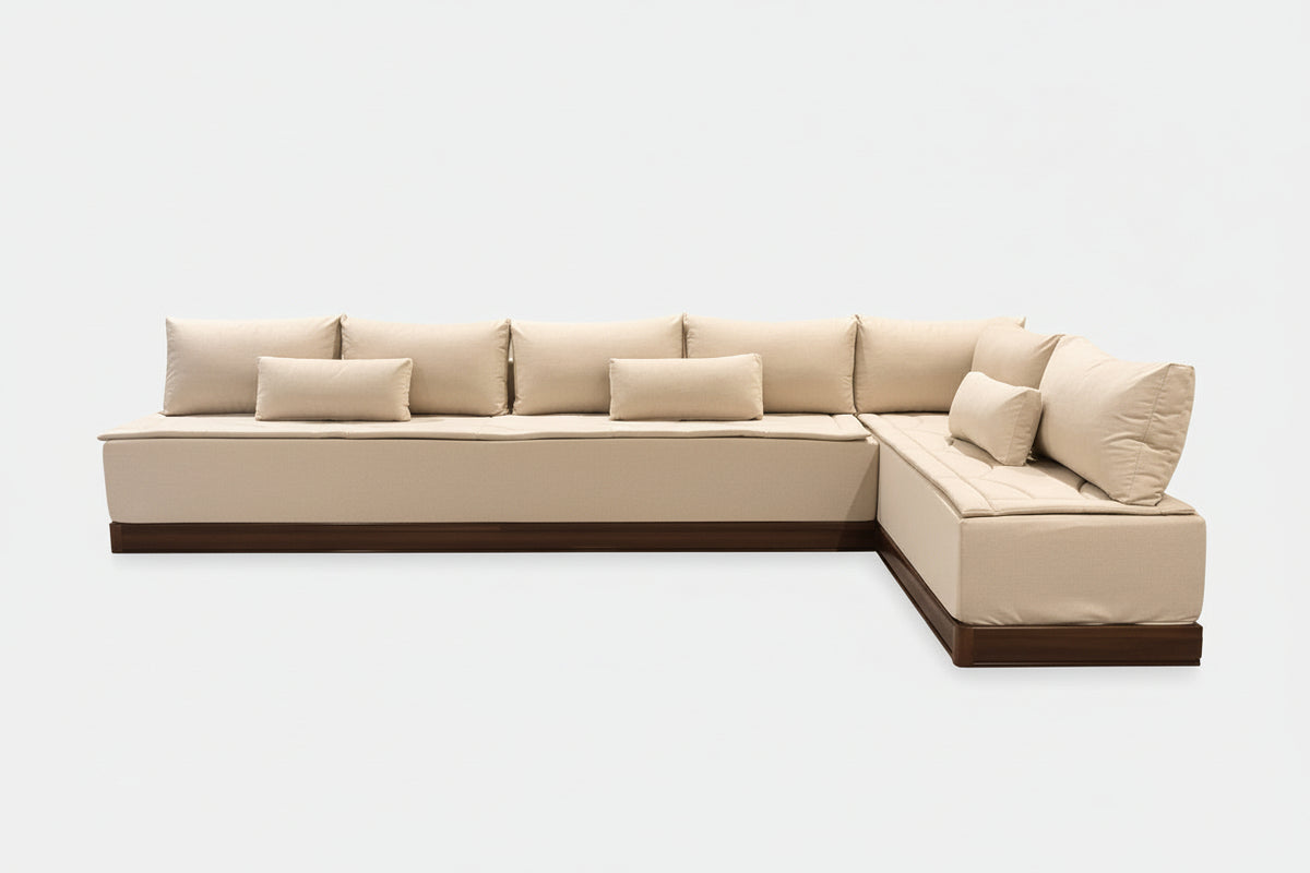 Marokkanische Sedari Modern –Braun Holz & Beige Stoff | Maßanfertigung Luxus Sofa - Sadeqy Home